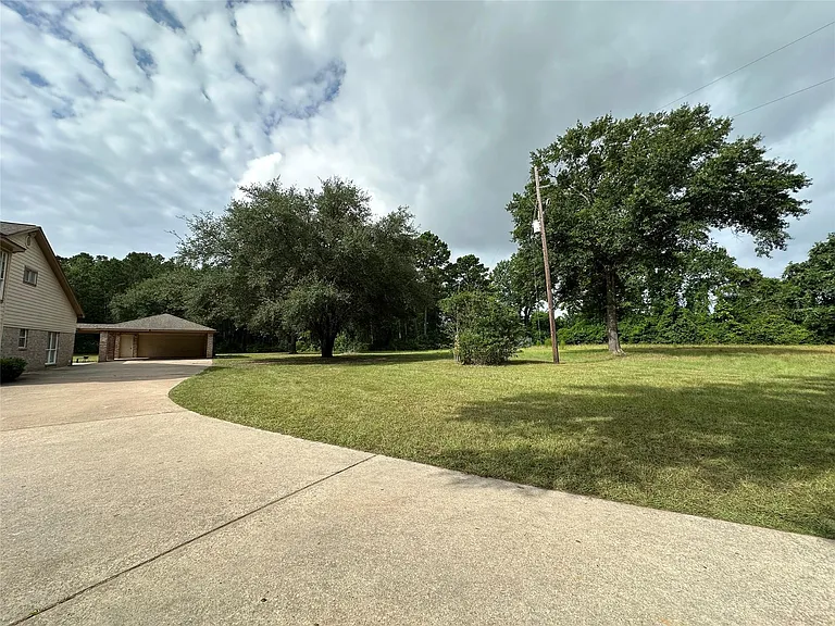 33615 Dobbin Huffsmith Rd — Photo 32