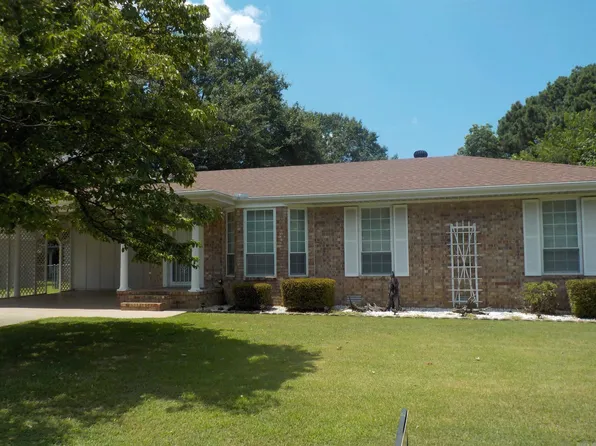 6 Baker Dr, Searcy, AR 72143