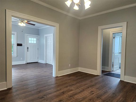 3rd image of 410 Washington Ave