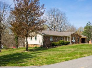 307 Fox Dr, Greenville, KY 42345