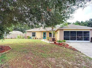 35021 Queens Way, Fruitland Park, FL 34731