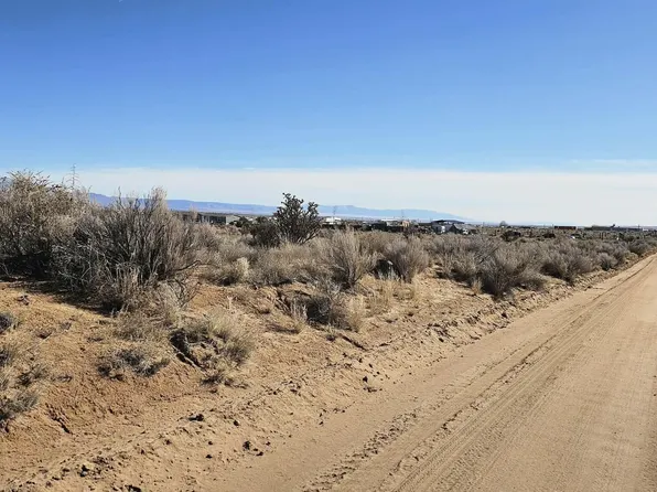 16 Northwest Loop NE, Rio Rancho, NM 87144