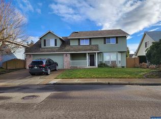 1028 Meadowridge St NE, Keizer, OR 97303