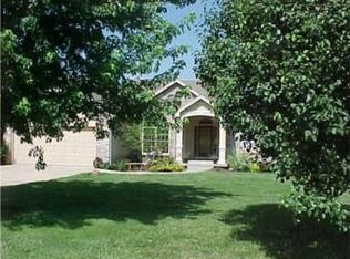 17819 157th St, Basehor, KS 66007