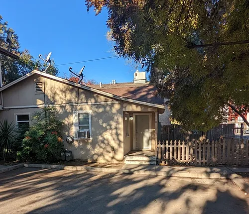 1101 Columbus Ave Photo 1