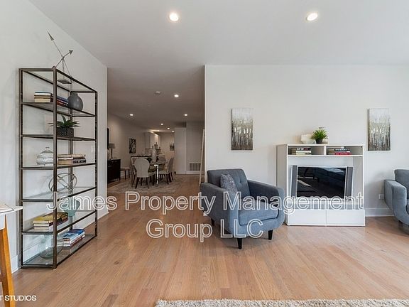 3rd image of 6325 N Richmond St #2S