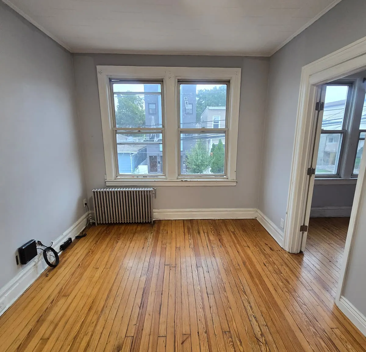 2 bed, $1,900 — Photo 1