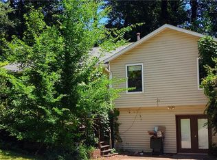 4007 Maxanne Dr NW, Kennesaw, GA 30144
