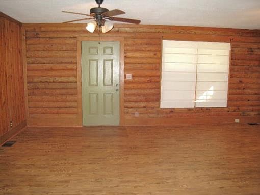 2nd image of 834 Red Bud Cir