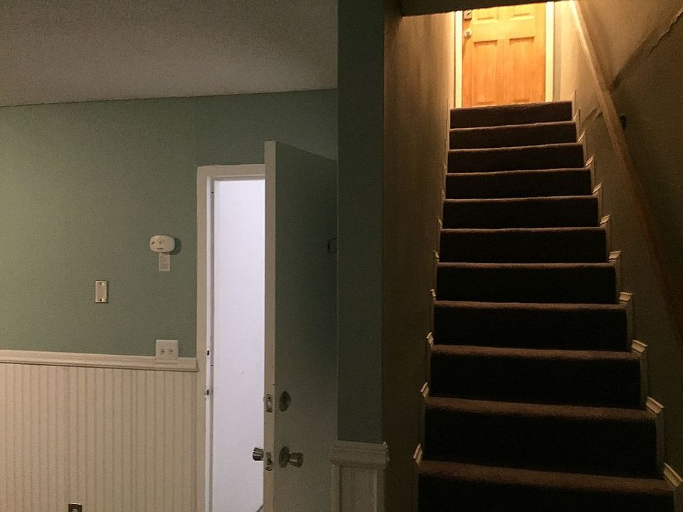 2nd image of 5725 Thille St Unit 14