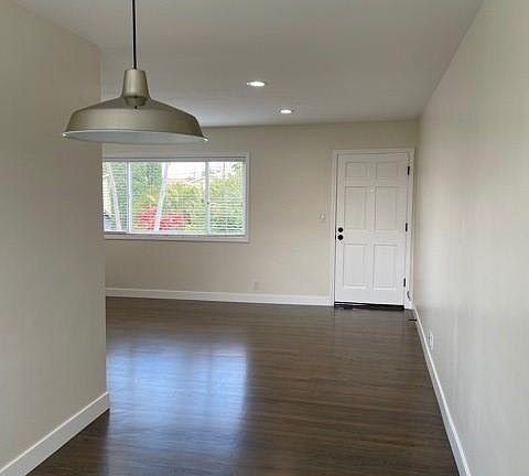 Living and dining area