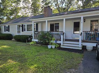 114 Seagate Ln, Hyannis, MA 02601