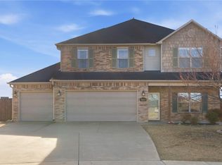 7233 Charlotte Ave, Springdale, AR 72762