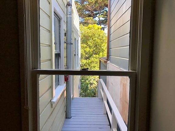 3rd image of 2142 15th St #2