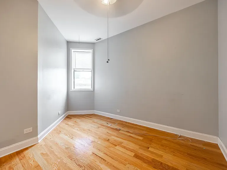 2148 N Milwaukee Ave #3R — Photo 10