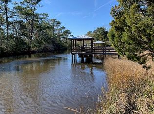 114 SE 23rd St LOT 13, Oak Island, NC 28465