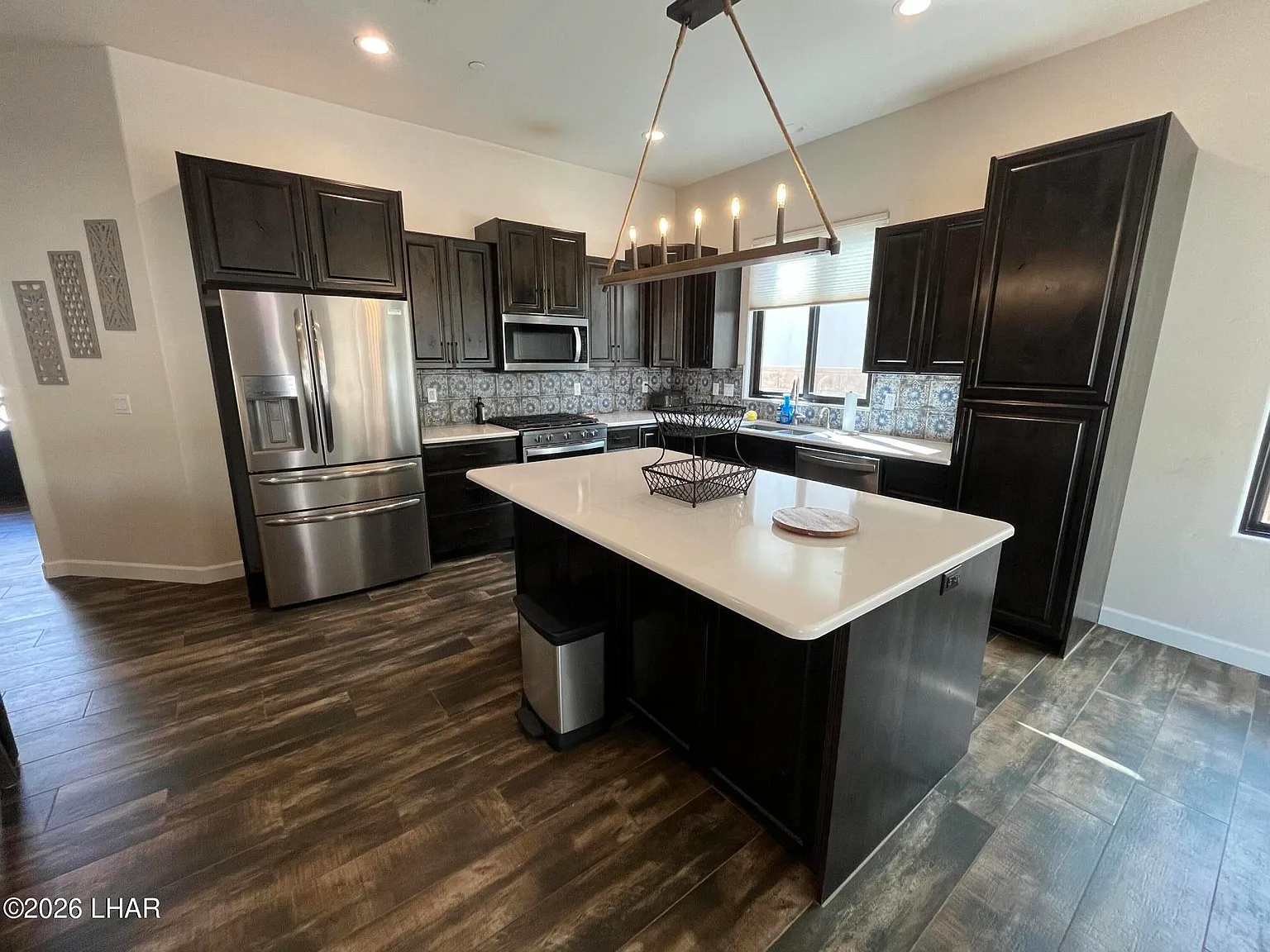 2 bed, 3.0 bath, 1532 sqft, $2,650 — Photo 3