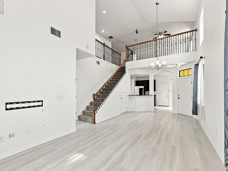 5156 Bay Isle Cir — Photo 4