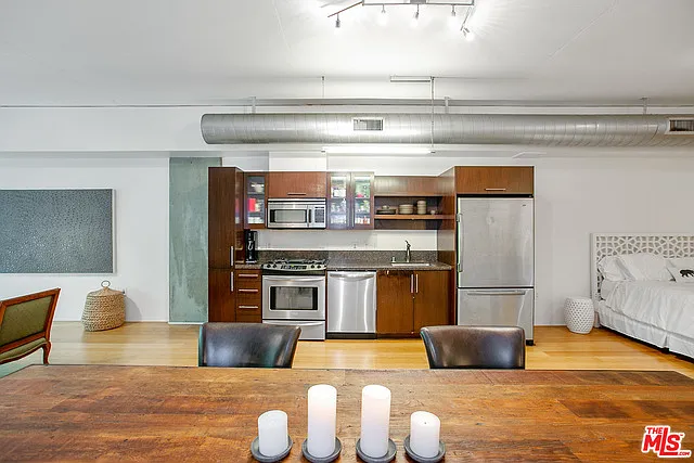 1111 S Grand Ave #506 — Photo 5