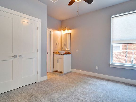 5th image of 2822 Forest Park Blvd #2027