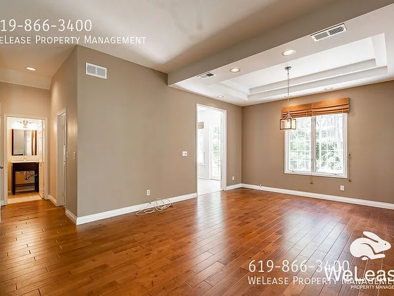 2938 Luciernaga St #B — Photo 4