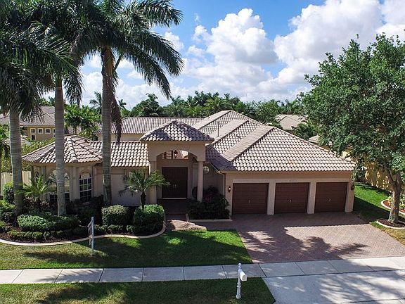 2nd image of 13748 NW 18th Ct