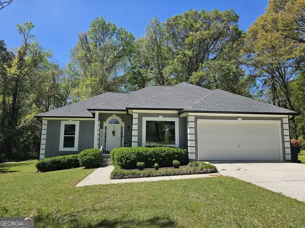 6857 Mayo Dr, Riverdale, GA 30274