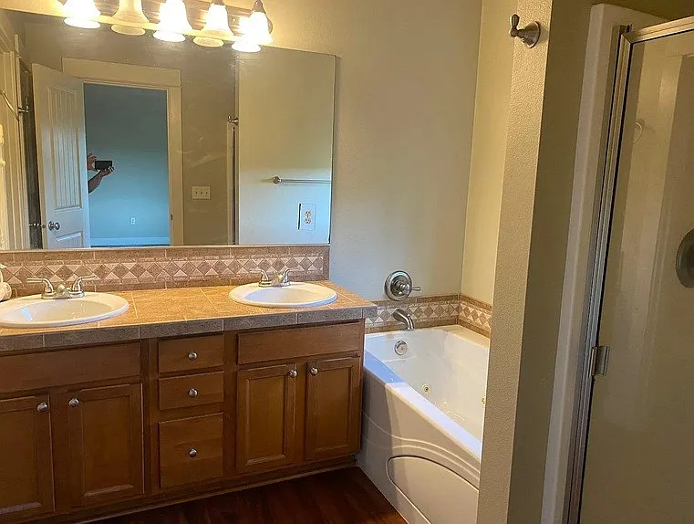 13392 SE Autumnwood Ln — Photo 5