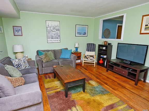 4th image of 2100 Knickerbocker Ave