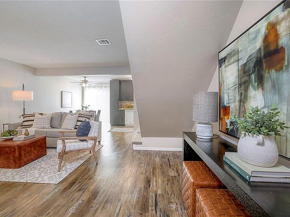 4th image of 5552 NW Sunrise Meadow Ln