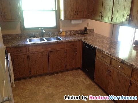 2nd image of W251N9166 Crestwood Dr