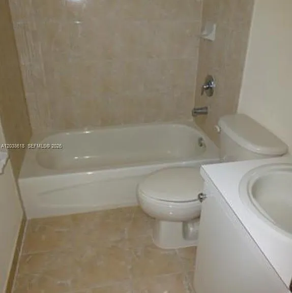 641 E Mowry Ct — Photo 6