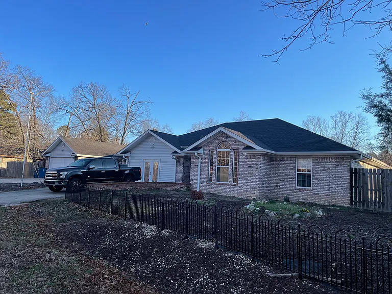7 Stratton Ln — Photo 91