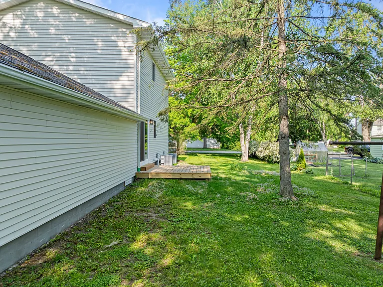213 S 5th Ave — Photo 44