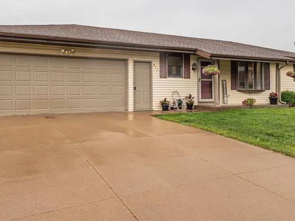 811 S Madison Street, Cuba City, WI 53807