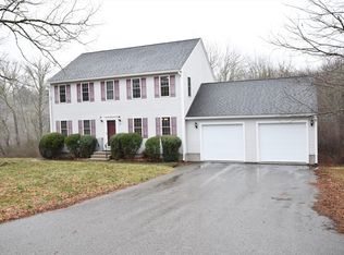 60 Cedar St, Middleboro, MA 02346
