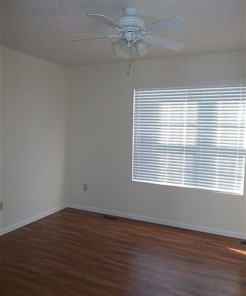 5th image of 14075 Haywood Ln
