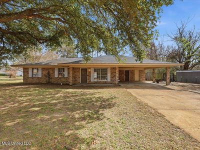 258 Twin Lakes Dr, Canton, MS, 39046