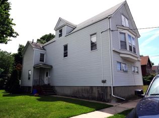 16 Maple St, Bloomfield, NJ 07003