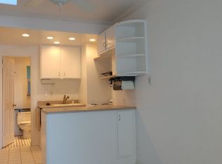 665 S Camino Real #4, Palm Springs, CA 92264