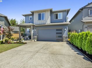 1066 NE Regan Hill Loop, Estacada, OR 97023