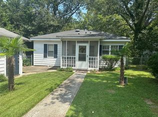 1121 Riverside Ter, Gainesville, GA 30501