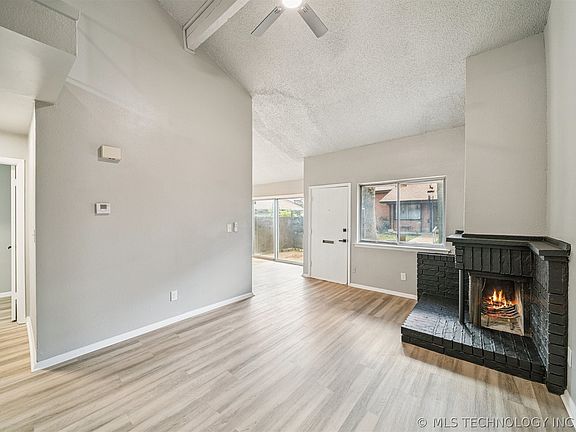 3rd image of 11019 E 11th Pl #4-2C