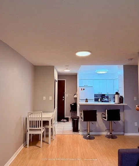 39 Oneida Cres #509 — Photo 10