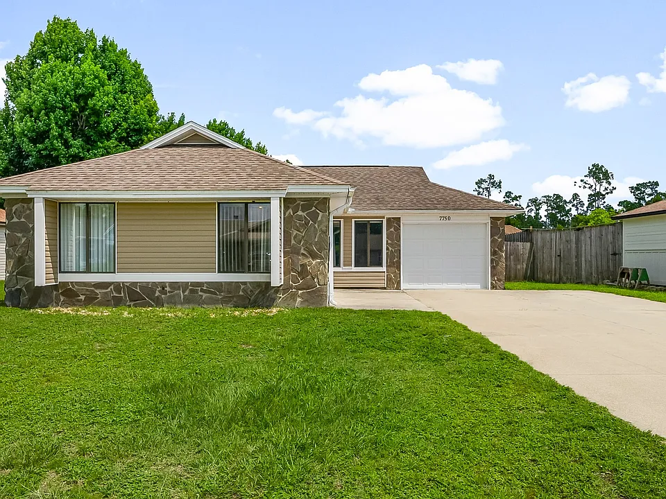 7750 Betty Louise Dr