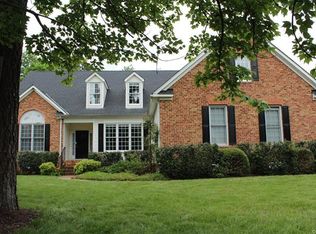 806 Green Vista Dr, Chester, VA 23836