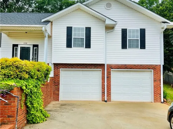 112 Dean St, Pickens, SC 29671