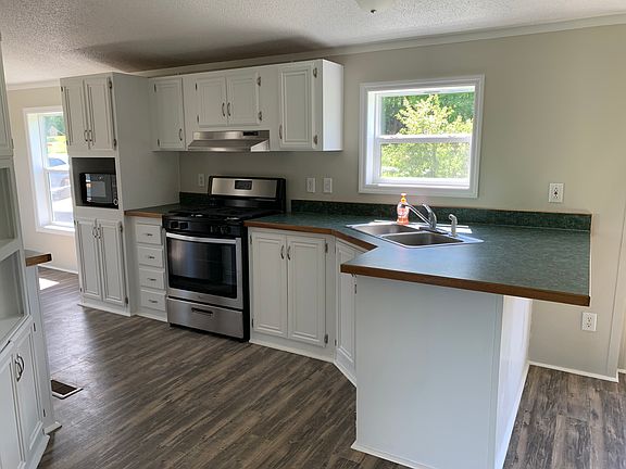 5th image of 5 Westwood Dr