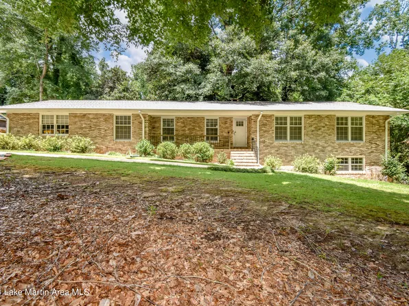 144 Glenhaven Dr, Alexander City, AL 35010