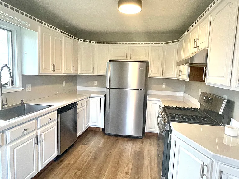 9030 Reed Rd — Photo 1